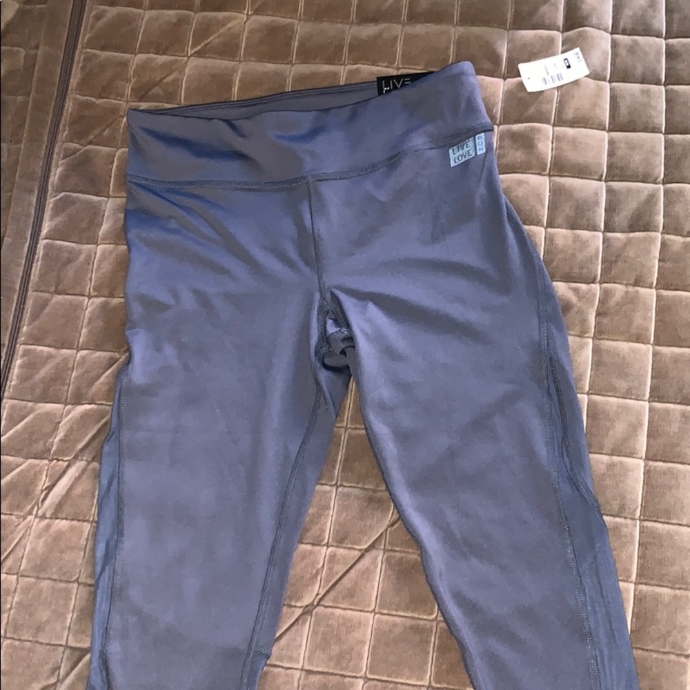 grey leggings